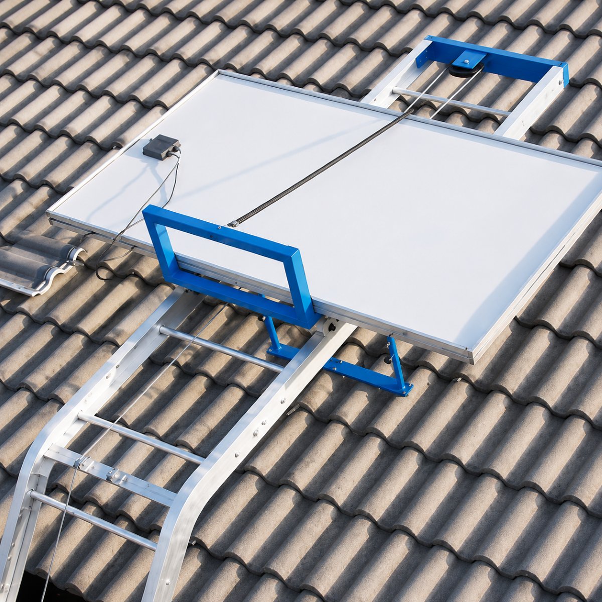 Lift electric 19m pentru ridicare panouri solare fotovoltaice, carucior mobil, telecomanda, sarcina maxima 200kg - imagine 2