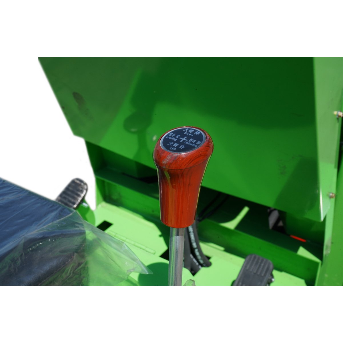 Mini incarcator frontal electric articulat 4x4, 2 motoare brushless 2200W, baterie 60V/70Ah, capacitate ridicare 400kg, latime cupa 1000mm Breckner Germany - imagine 13