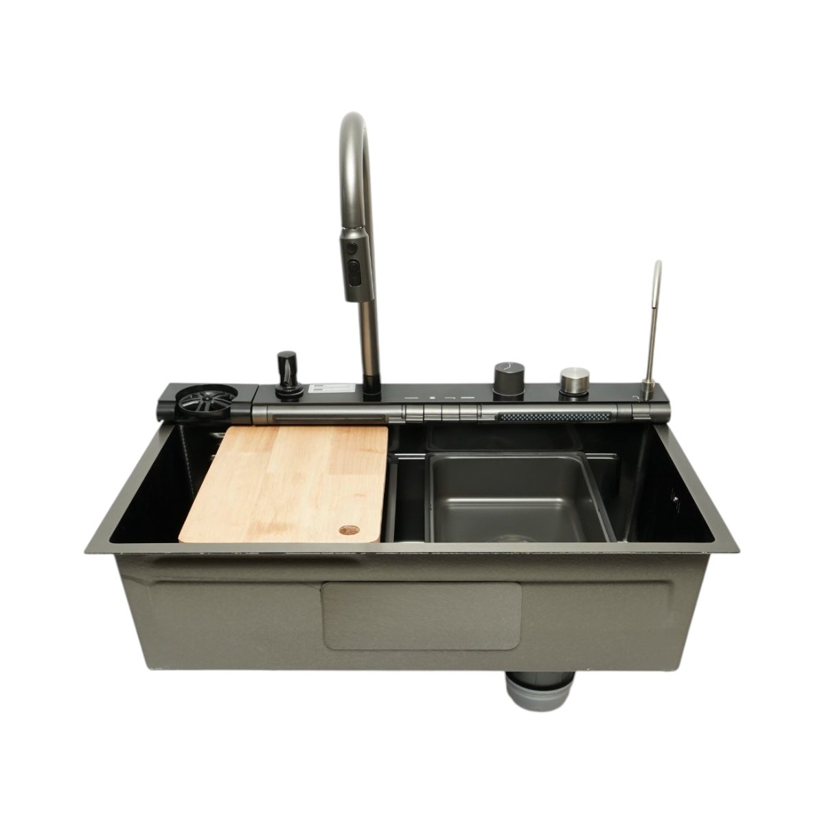 Chiuveta bucatarie multifunctionala din otel inoxidabil grafit mat PVD cu doua baterii, afisaj digital temperatura, doua cascade, dozator detergent, spalator pahare, scurgator, tava, tocator si accesorii incluse 75x46x22cm