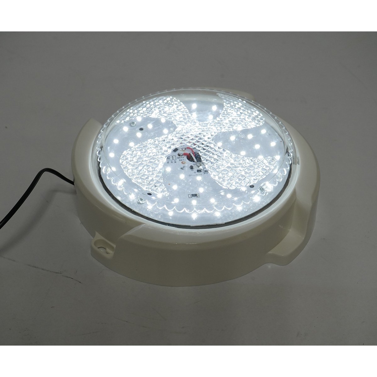 Plafoniera solara LED 50W, 6500K cu panou solar 3W, baterie LiFePO4 1800mAh, senzor miscare si telecomanda IP65 Breckner Germany - imagine 8