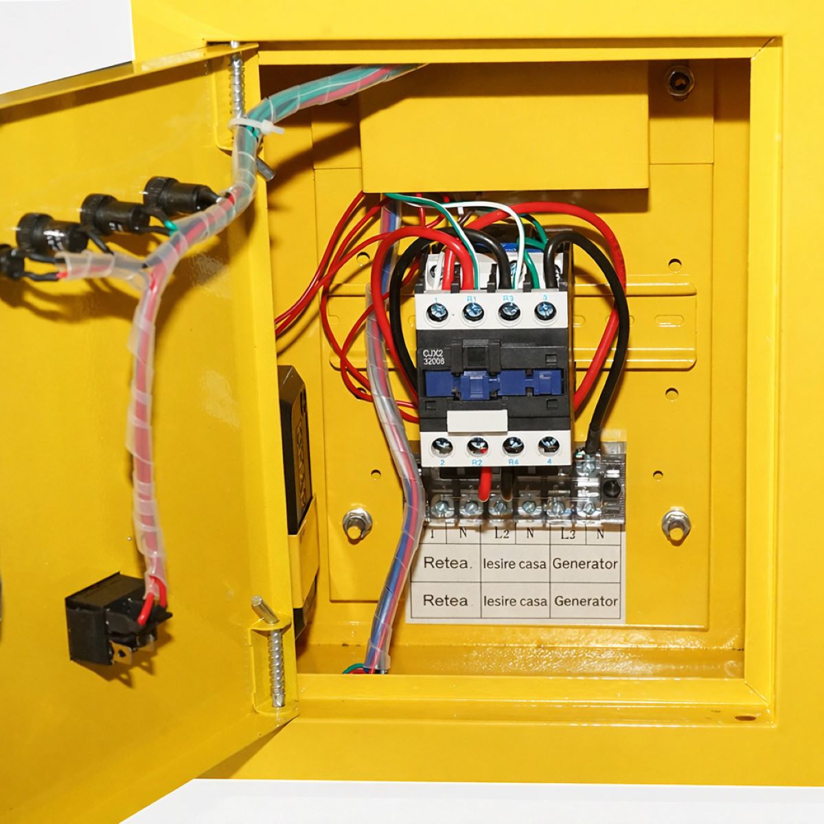 Generator electric cu ATS 7kW, 220V, motor pe benzina 18CP, pornire electrica/manuala Breckner Germany - imagine 9