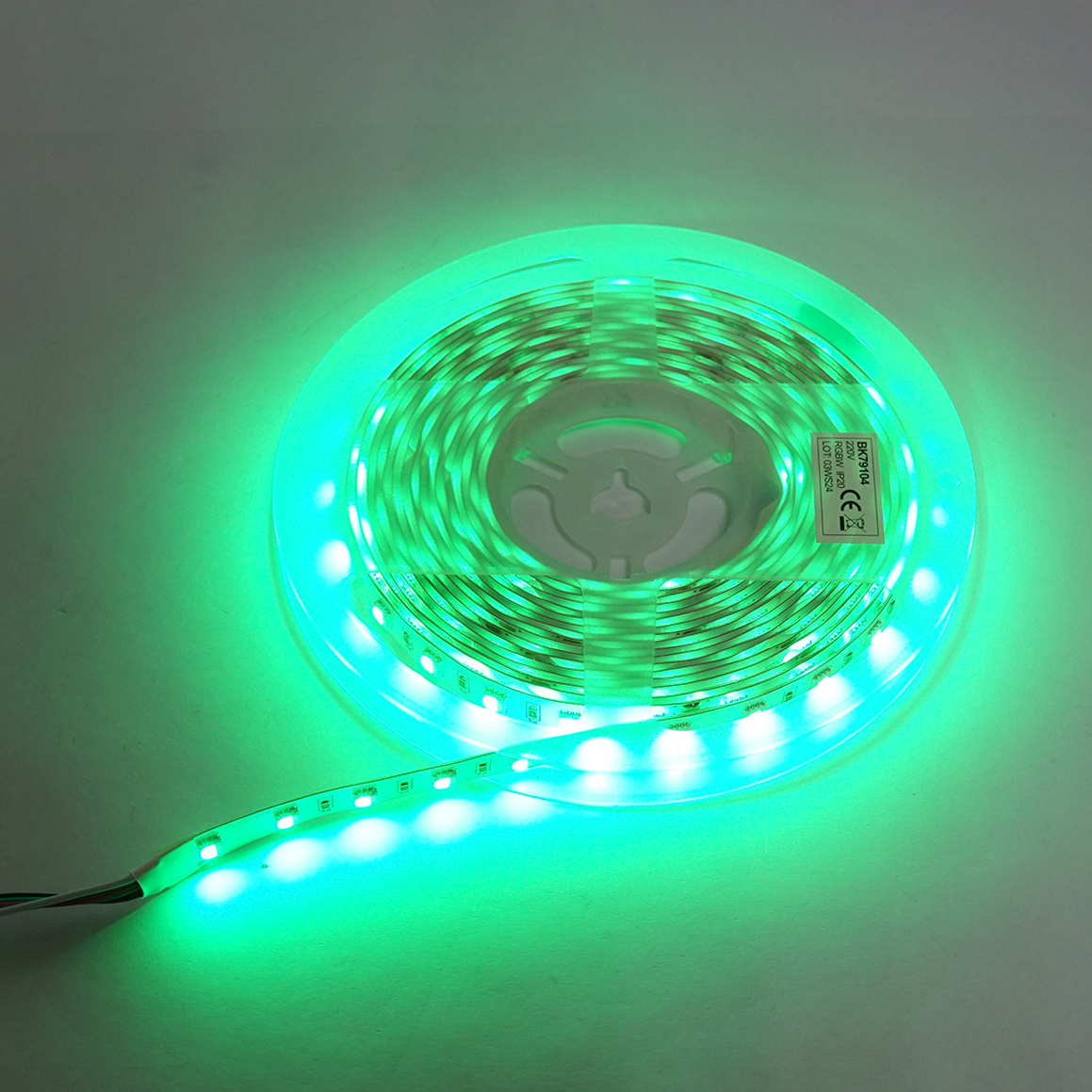 Banda LED 5050 12W/m RGBW, 12-220V rola 5m, 60 LED/m IP20 Breckner Germany - imagine 2