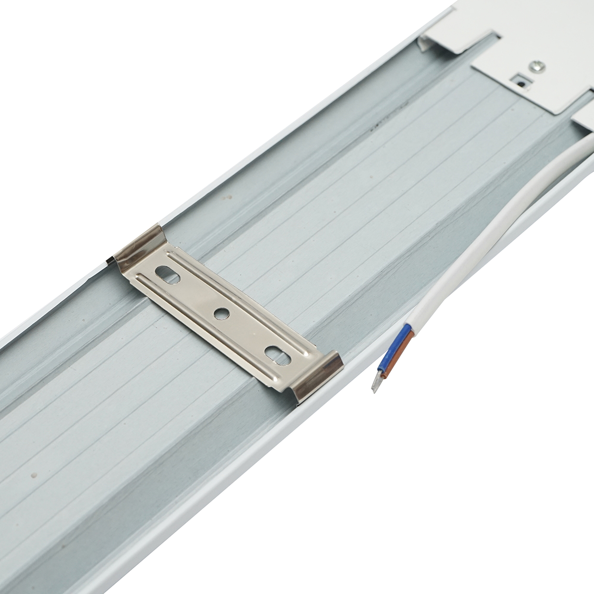 Aplica LED liniara 30W, 220V, 615x78x27mm IP20 Breckner Germany - imagine 4