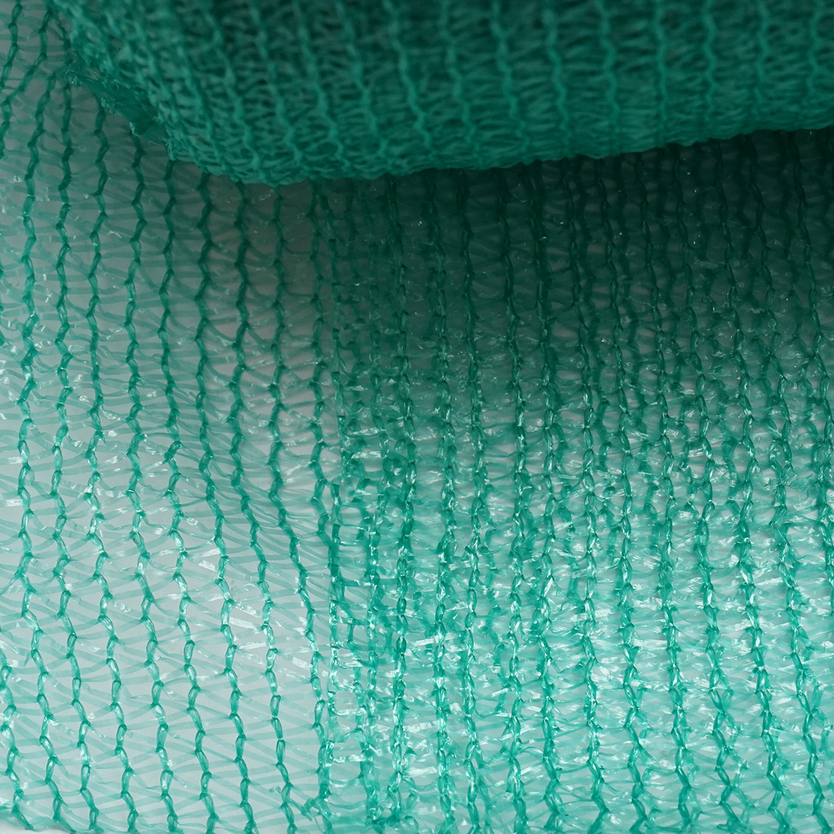 Plasa umbrire 35% latime 2m, lungime 100m verde din polietilena cu protectie UV - imagine 4