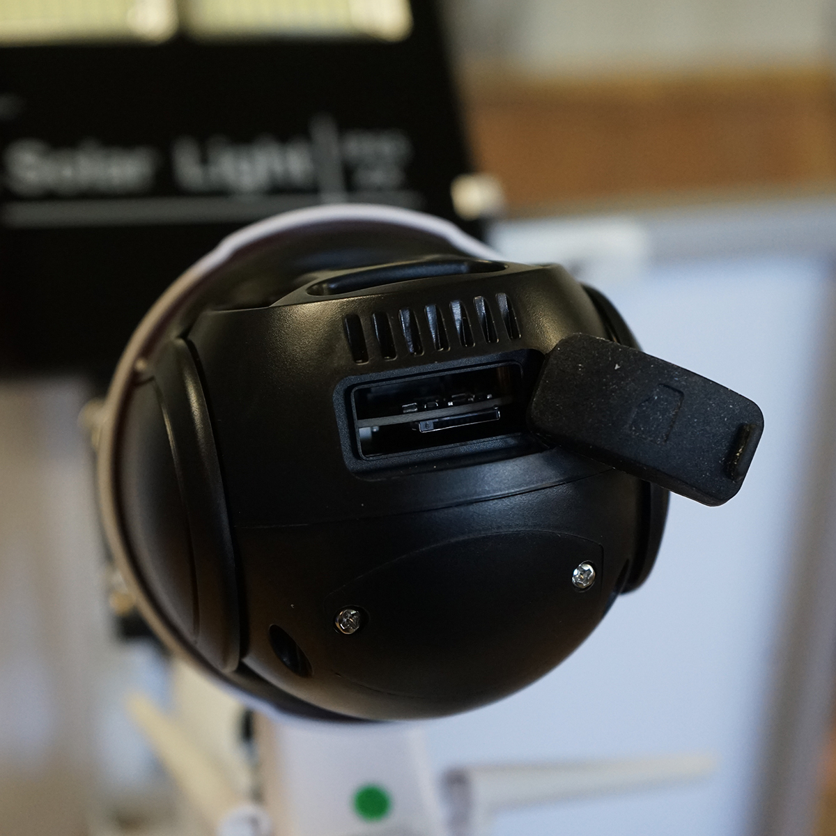 Lampa stradala LED 300W cu panou solar 60W, camera supraveghere 4G si baterie 16000mAh Breckner Germany - imagine 10