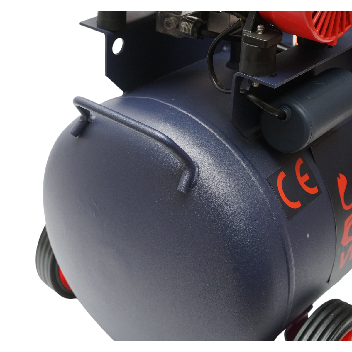 Compresor aer 50L fara ulei silentios, 2 motoare 4 cilindri 1.5KW/2CP, presiune maxima 8 bar, volum aer aspirat 170L/min - imagine 10