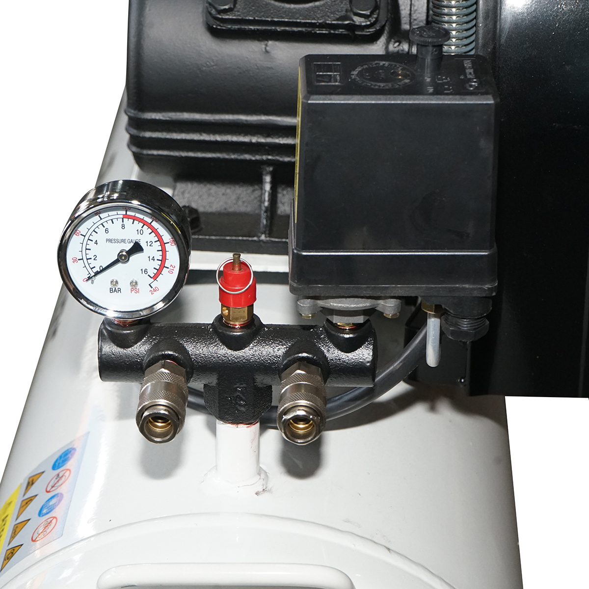 Compresor aer pe curea 100L, motor 2 cilindri in V 3CP, 2.2KW/380V, presiune maxima 8 bar, volum aer aspirat 273 L/min Breckner Germany - imagine 7