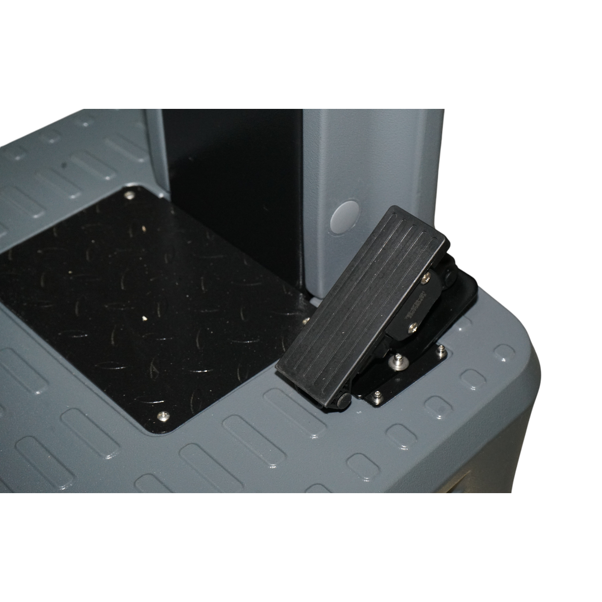 Masina de spalat pardoseli industriala 24V/100Ah, 500W, perie 560mm, racleta colectare 1030mm, productivitate 3500 mp/h - imagine 13