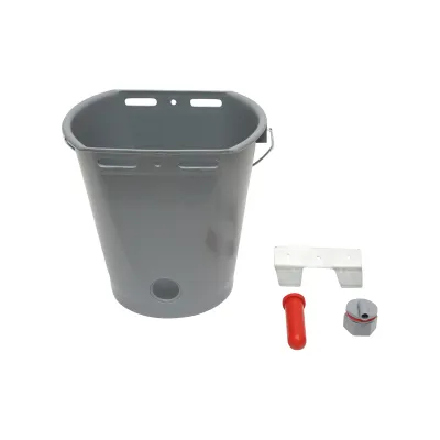 Adapatoare - Galeata 8L cu 1 suzeta pentru alaptat vitei  - imagine 6
