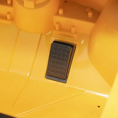 Masinuta electrica cu baterie 6V/7Ah si telecomanda pentru copii JJ2066 Audi Q8 galben cu scaun piele - imagine 11