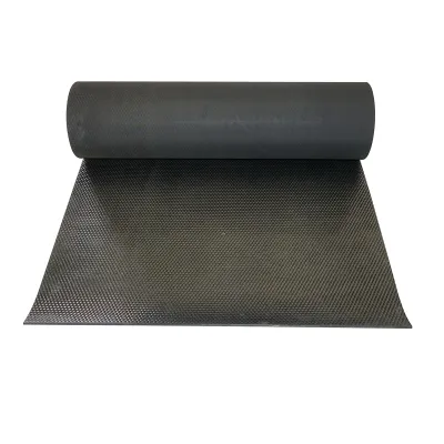 Covor cauciuc SBR+NR 8x1200x10000mm cu insertie textila si cu striatie  G=8mm l=1,2m L=10m