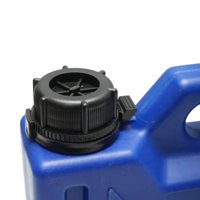 Canistra plastic 5L, dop cu blocator - imagine 5
