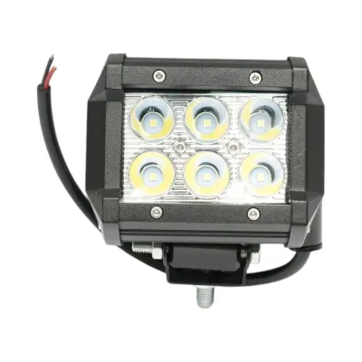 Proiector dreptunghiular 6 LED-uri 10-30V 18W 6000K unghi radiere 30 de grade tip spot 97x80mm IP67 Breckner Germany