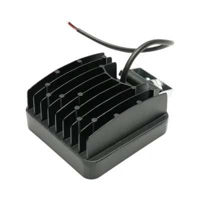 Lampa cu 16 LED-uri 10-30V 48W unghi radiere 30 de grade tip spot 108x108x57mm IP67 Breckner Germany - imagine 6