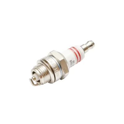 Bujie motor in 2 timpi pentru drujbe si motocoase cod L7T, BPMR7A, 4647, 4626, 0242240576, 0242245533, 4345, Breckner Germany - imagine 2
