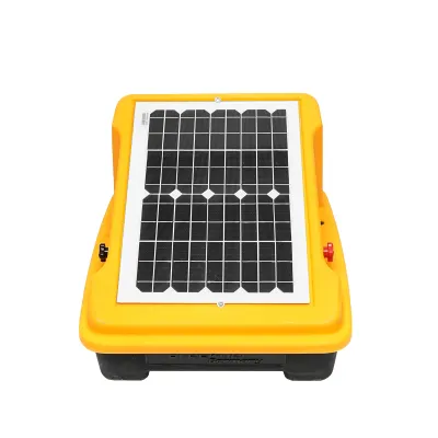 Aparat generator impulsuri pentru gard electric 4 Joule cu panou solar 10W si baterie 12V/9Ah Breckner Germany - imagine 2