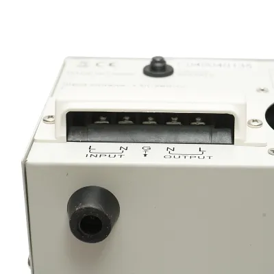 Stabilizator automat de tensiune 5200VA cu servomotor monofazat, 2 prize schuko 230V, afisaj LCD Breckner Germany - imagine 9
