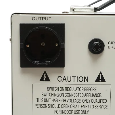 Stabilizator automat de tensiune 10.5KVA cu servomotor monofazat, 2 prize schuko 230V, afisaj LCD Breckner Germany - imagine 7