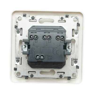 Intrerupator triplu alb incastrat 220V, 10AX, PC 80x80mm - imagine 3
