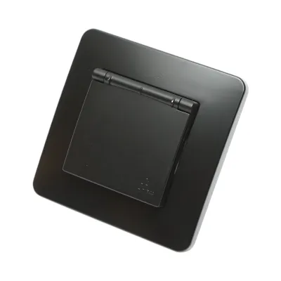 Priza schuko neagra incastrata 220V, 16A, PC cu capac de protectie IP44 80x80mm