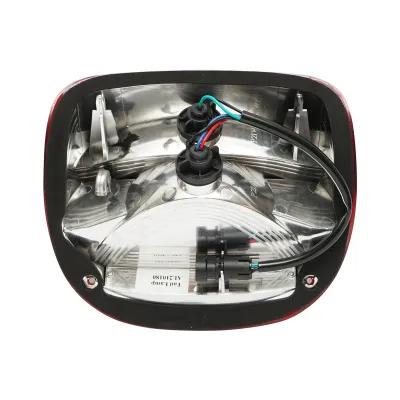 Lampa stop spate pentru John Deere cod OEM AL210180, AL119405, AL176143, B104967, B40865 Breckner Germany - imagine 3