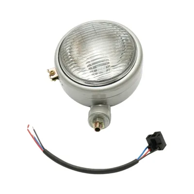 Far dreapta 12V tractor Ford cod OEM 310066F-RH - imagine 3