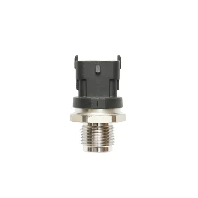 Senzor presiune combustibil pentru Case IH, New Holland cod OEM 504382791, 504157020