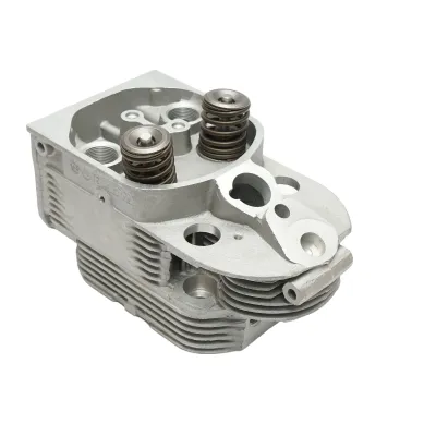 Chiulasa motor Deutz-Fahr cod OEM 04157531 - imagine 2