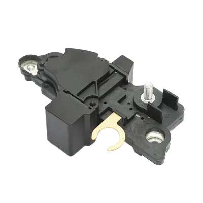 Regulator voltaj alternator 12V John Deere cod OEM RE553702
