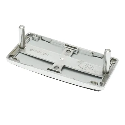 Emblema Massey Ferguson cod OEM 1682944M91 - imagine 2
