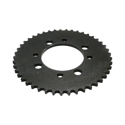 Pinion lant combina/tractor New Holland 100x235mm Z=45 cod OEM 334975 - imagine 2