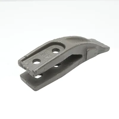 Dinte cupa central buldoexcavator Terex, Massey Ferguson cod OEM 1462201M2 - imagine 2