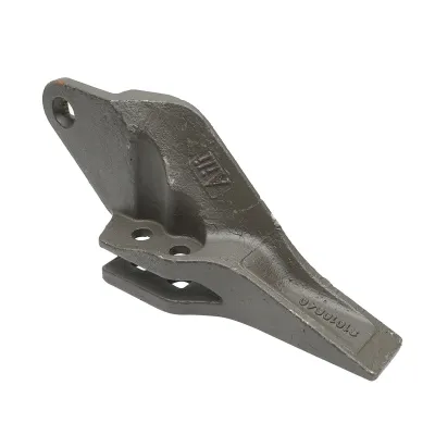 Dinte cupa lateral stanga buldoexcavator Hidromek cod OEM 810-10640