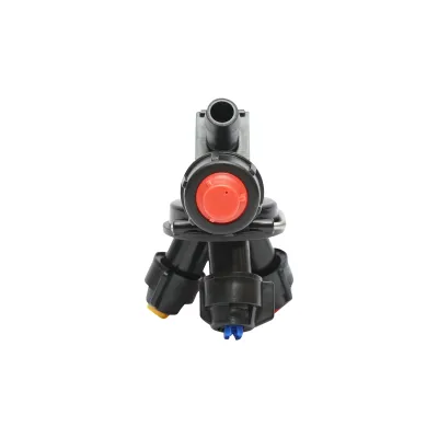 Stropitor complet intermediar cu 3 diuze si un picurator pentru instalatie erbicidator - imagine 2