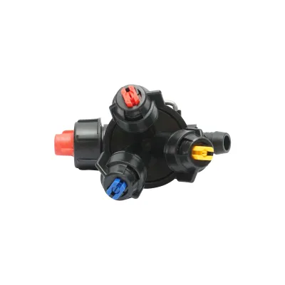 Stropitor complet de capat cu 3 diuze si un picurator pentru instalatie erbicidator