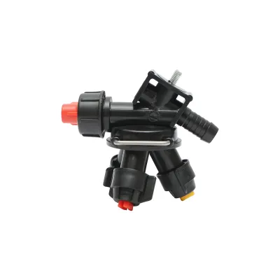 Stropitor complet de capat cu 3 diuze si un picurator pentru instalatie erbicidator - imagine 3