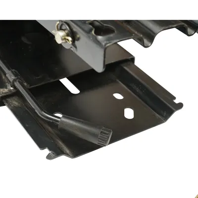 Scaun negru pentru tractor U-445, U-650 cu reglaj triplu si amortizor - imagine 7