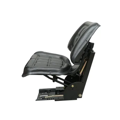 Scaun universal negru cu reglaj triplu si amortizor pentru tractor U-445 - imagine 2