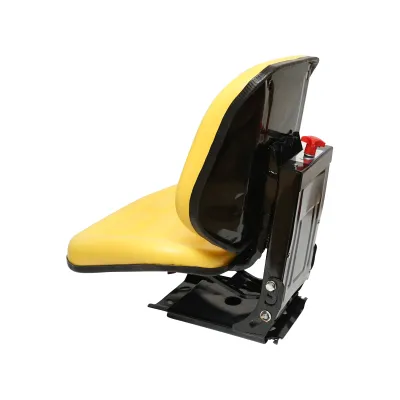 Scaun universal galben cu reglaj triplu si amortizor pentru tractor U-445 - imagine 2