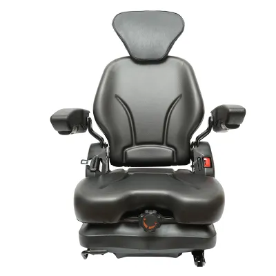 Scaun universal reglabil pentru tractor cu centura de siguranta si cotiere 610x390mm