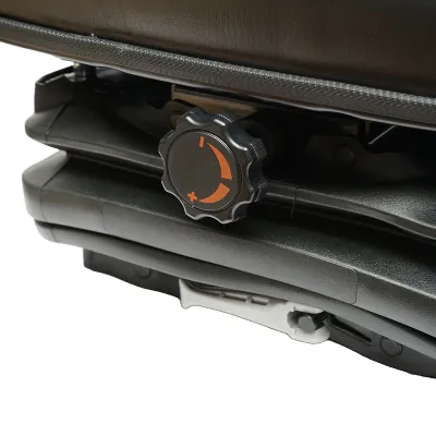 Scaun universal reglabil pentru tractor cu centura de siguranta, cotiere si suspensie mecanica 830x610mm - imagine 6