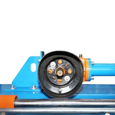Tocatoare resturi vegetale cu latime de lucru 1750mm, 55-75Cp translatie hidraulica 385kg Breckner Germany - imagine 8