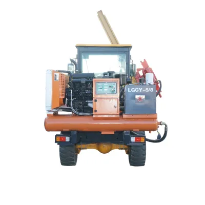 Masina pentru batut si infiletat stalpi, 55 kw hidraulic, cu compresor - imagine 2