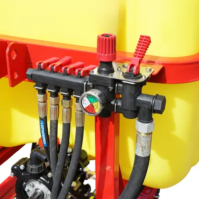Erbicidator cu bazin 400L si brat 12m, 35CP cu 25 diuze triple - imagine 4