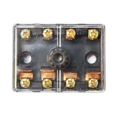 Cutie 4 cai cu sigurante fuzibile U-445 cod 40.37.023 Breckner Germany - imagine 3