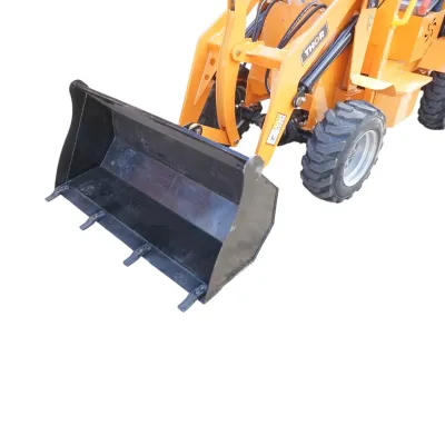 Mini incarcator frontal articulat 900kg 4x4, motor diesel 35CP, capacitate ridicare 500kg, latime cupa 1000mm THOR - imagine 6