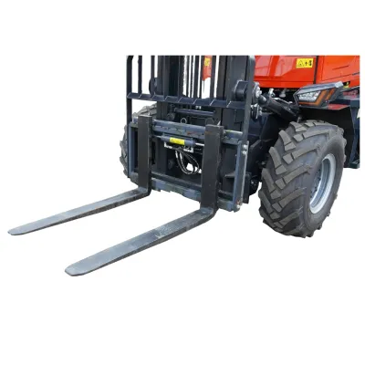 Motostivuitor 3.5T 4x4 OFF ROAD, motor diesel 50CP (37kW), inaltime ridicare 3m, roti 23.5/70-16 - imagine 5