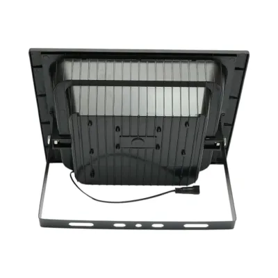 Proiector LED 200W, 6500K cu panou solar 12W, baterie LiFePO4 8000mAh si telecomanda IP67 Breckner Germany - imagine 10