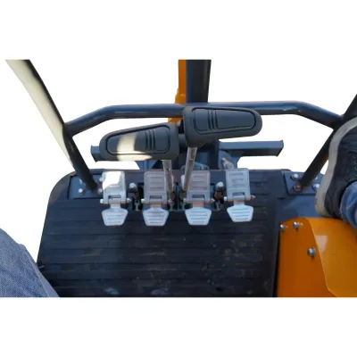 Mini excavator 1.8T pe senile cu semicabina, motor diesel Laidong 25CP, adancime sapare 2050mm, 3 cupe incluse 170/440/780mm THOR - imagine 10