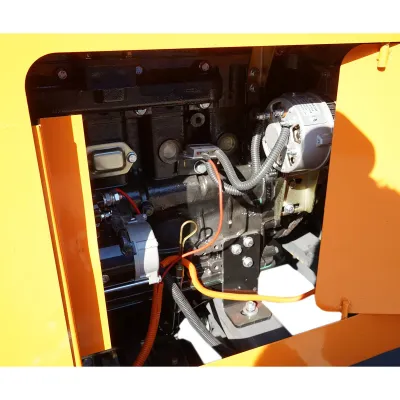 Mini incarcator frontal articulat 1.1T 4x4, motor diesel 57CP, capacitate ridicare 700kg, latime cupa 1300mm THOR - imagine 12